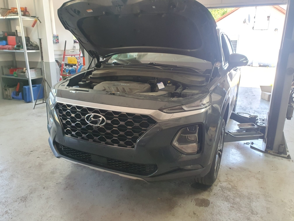 Hyundai Santa Fe mit schaden